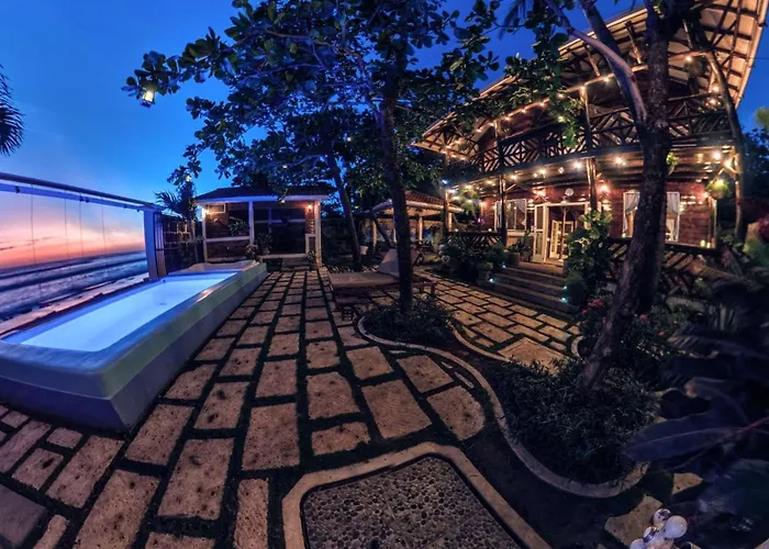 2 Casitas For 8 Guests On Beach Front W Pool & Ac