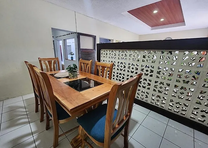 Casa Meraki, Granada, 3 Dormitorios Y 3 Banos Para 8 Personas