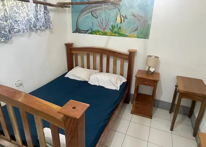Beautiful House In Guasacate 100 Meters From The Sea